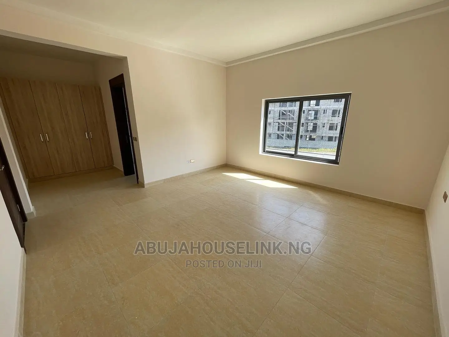 5bdrm Duplex in Jahi By Gilmore for sale in Jahi