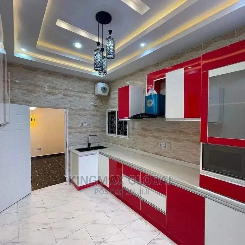 3bdrm Block of Flats in Jahi for sale in Jahi