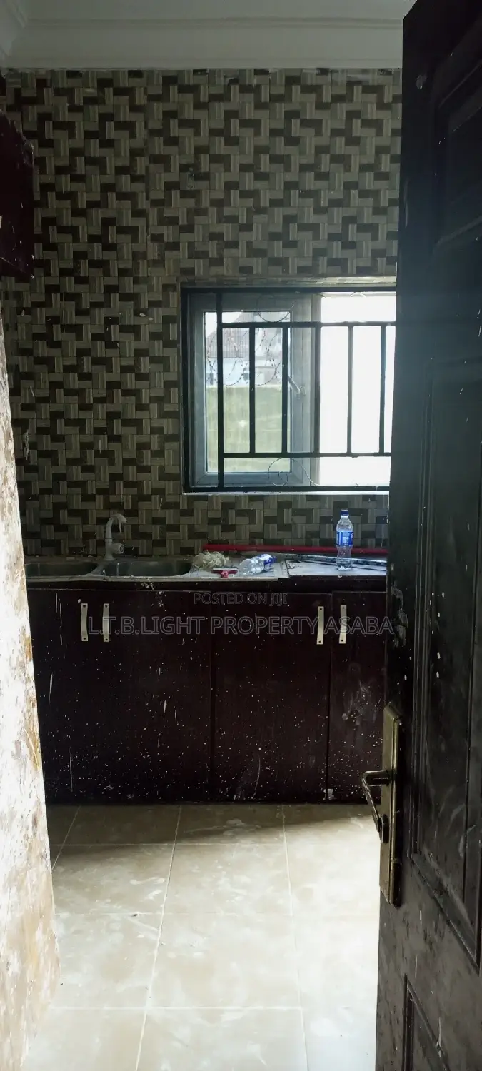 3bdrm Apartment in L.T.B Light 🚨, Oshimili North for rent in Oshimili North
