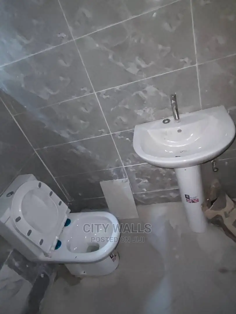 3bdrm Block of Flats in Ikate-Elegushi for rent in Ikate-Elegushi