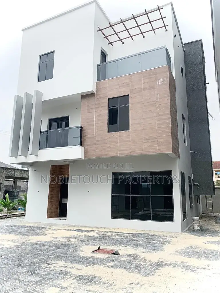 5bdrm Duplex in Oniru Estate Lekki for Sale in Lekki Phase 1