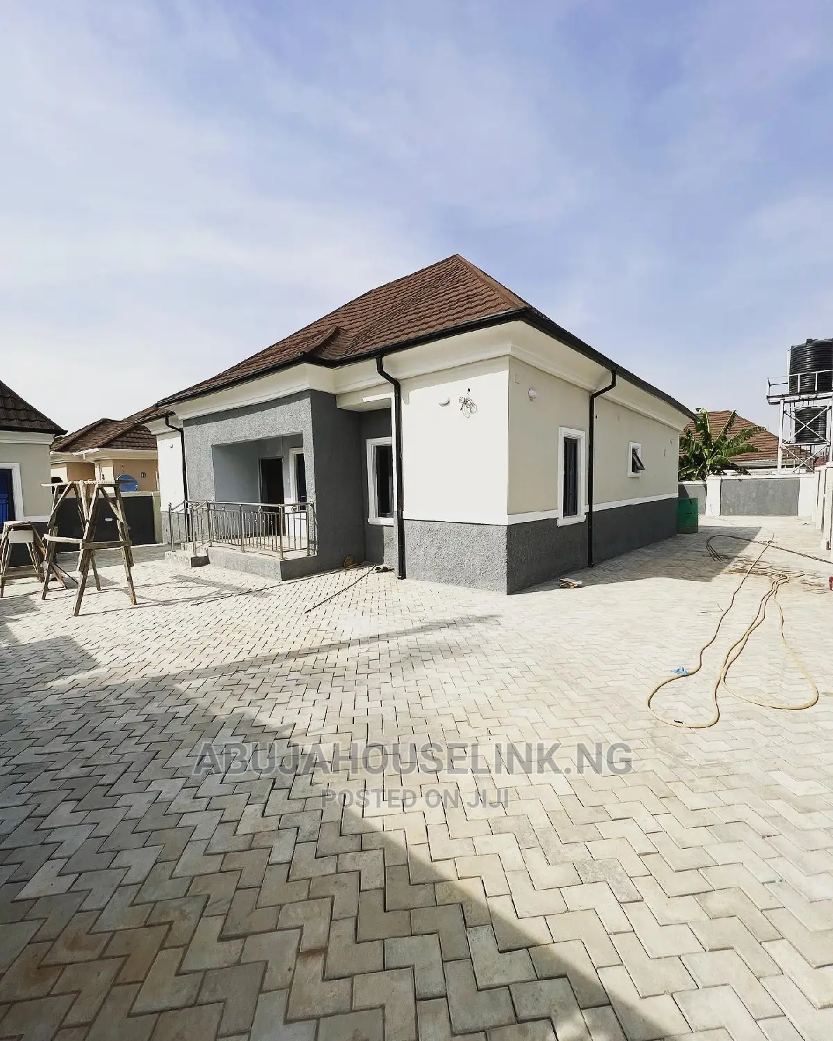 3bdrm Bungalow in Efab Queens Estate for sale in Gwarinpa