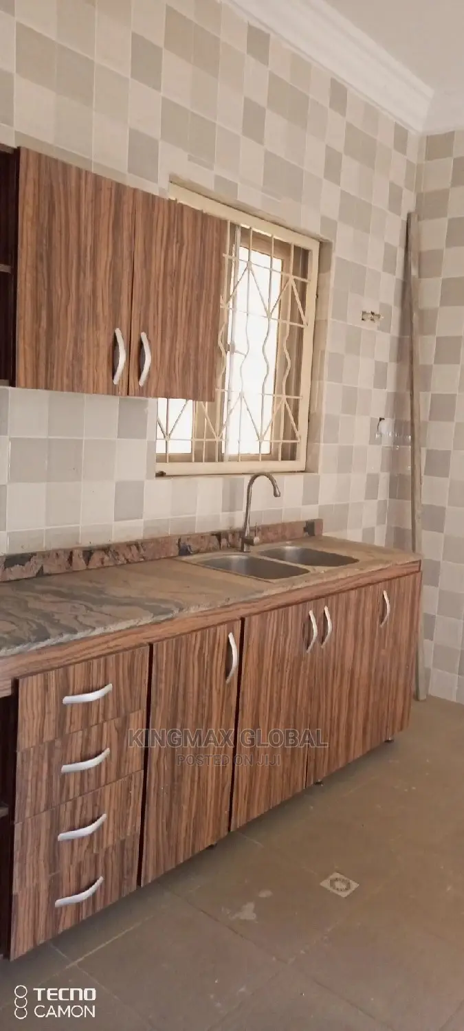5bdrm Townhouse/Terrace in Jahi for sale in Jahi