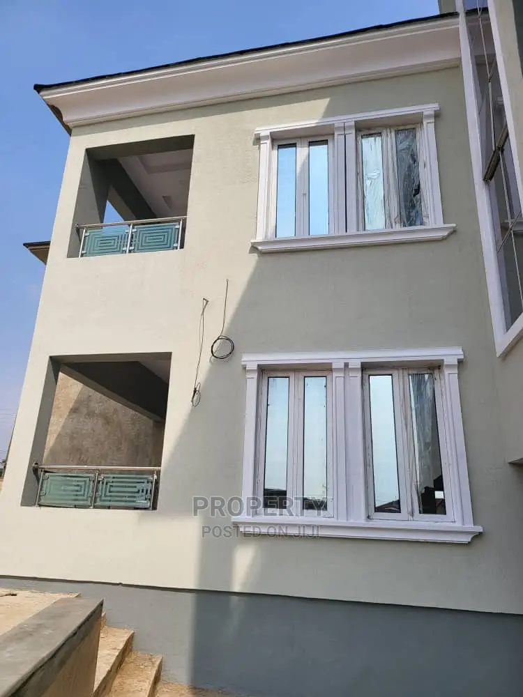 3bdrm Duplex in Magodo, GRA Phase 1 for rent in GRA Phase 1
