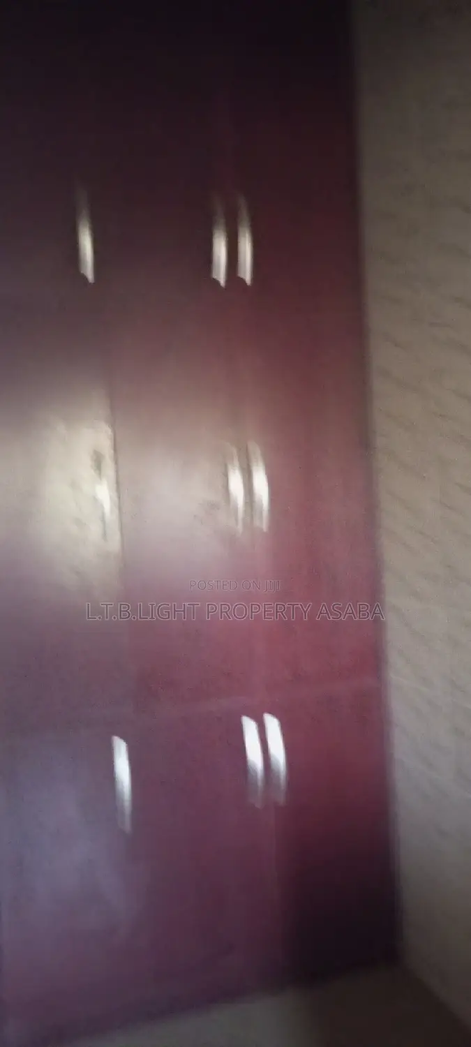3bdrm Apartment in L.T.B. Light, Oshimili North for rent in Oshimili North
