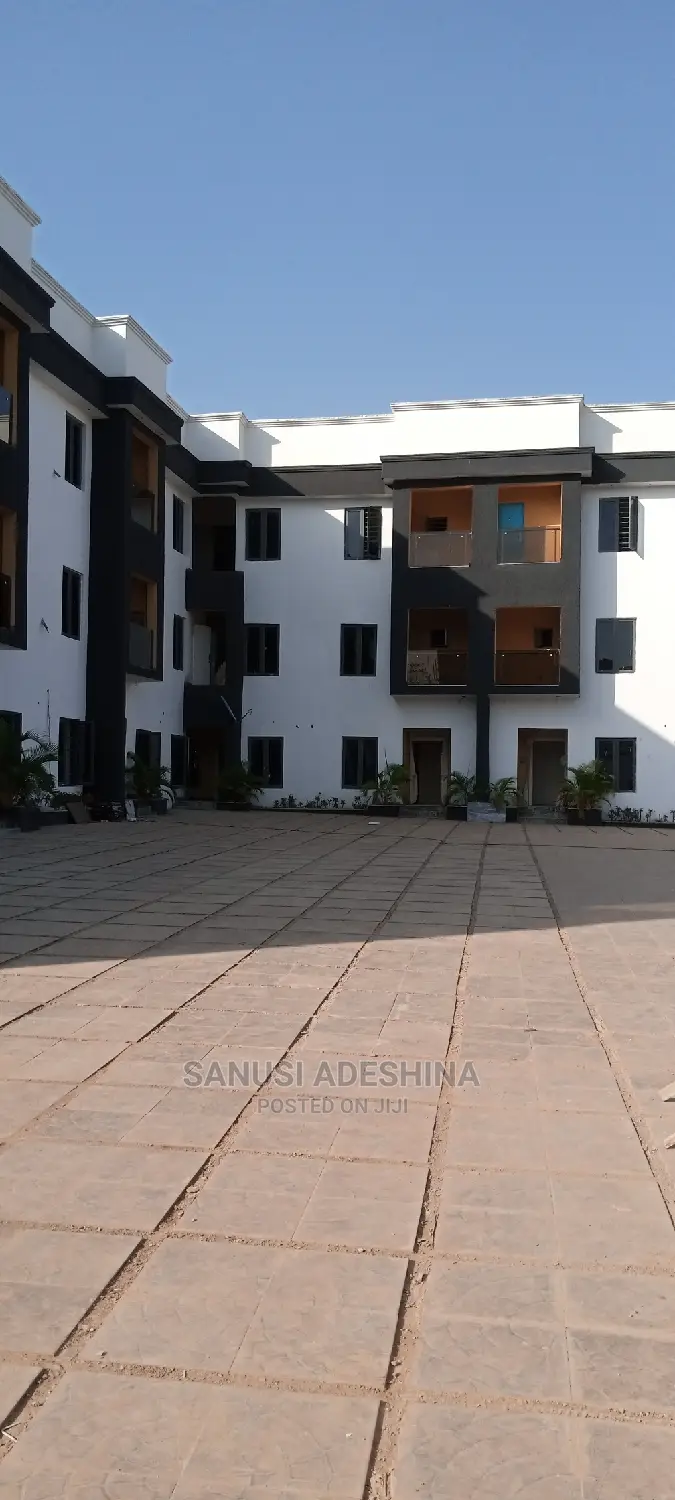 5bed Room Terrace Duplex With a Room Bq Attached to It in Jahi