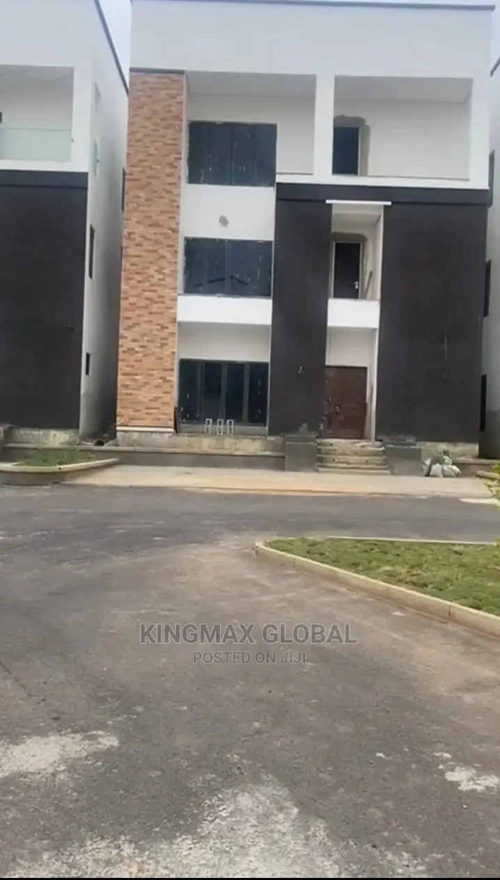 5bdrm Duplex in Maitama for Sale in Maitama