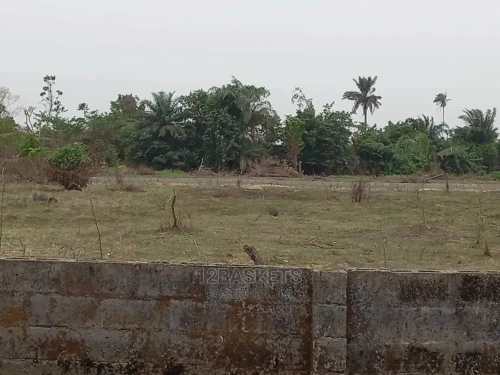 Plots of Dry Land at Oke-Ayo, Magboro in Obafemi-Owode