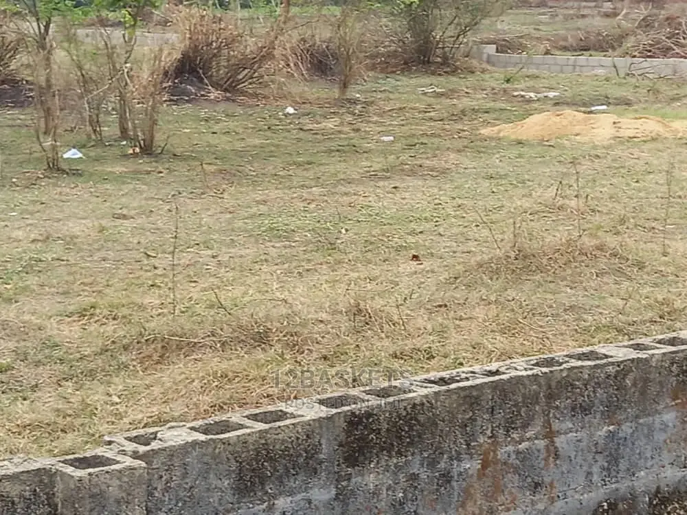 Plots of Dry Land at Gaun, Magboro in Obafemi-Owode