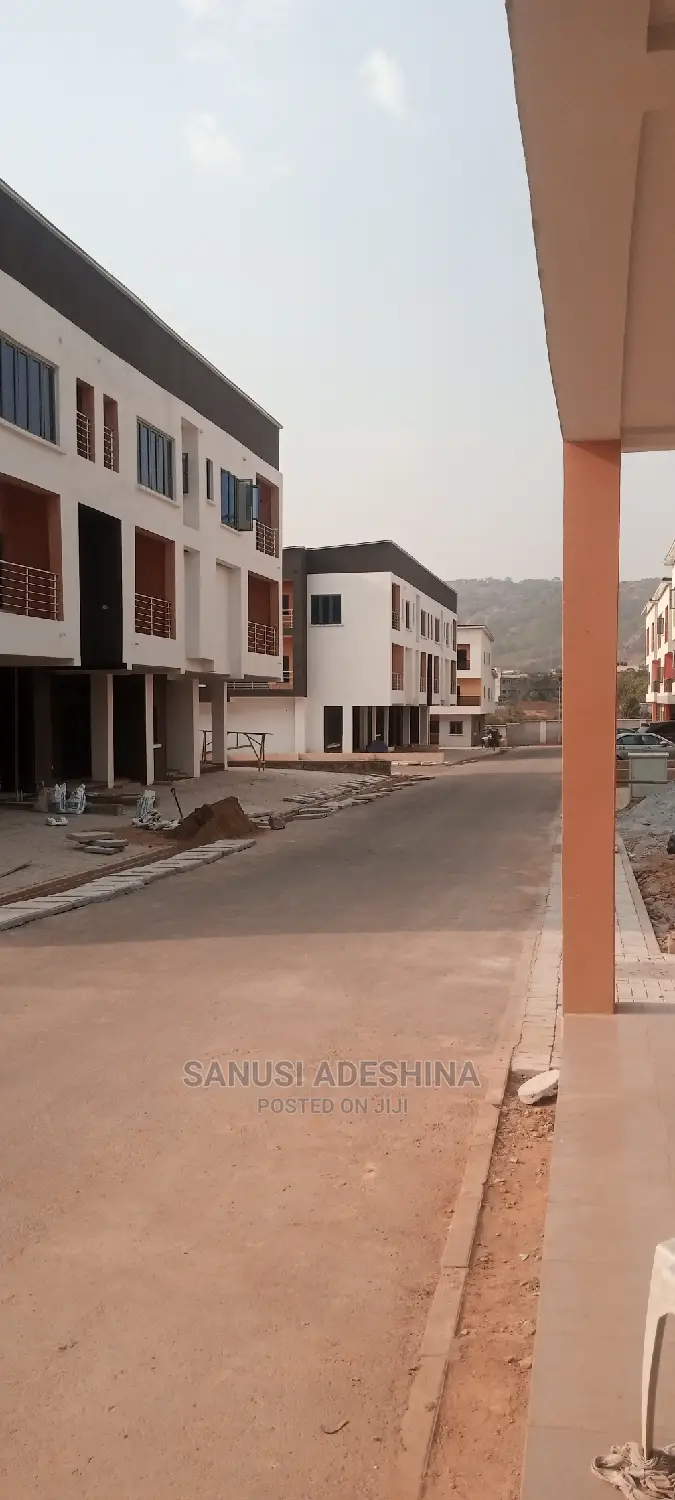 3bdrm Duplex in Katampe Maid By Aso for sale in Katampe (Main)