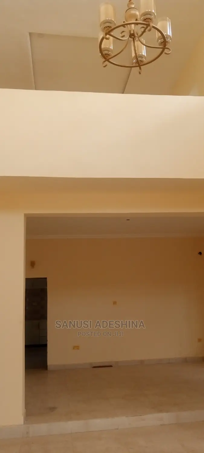 3bdrm Duplex in Katampe Maid By Aso for sale in Katampe (Main)