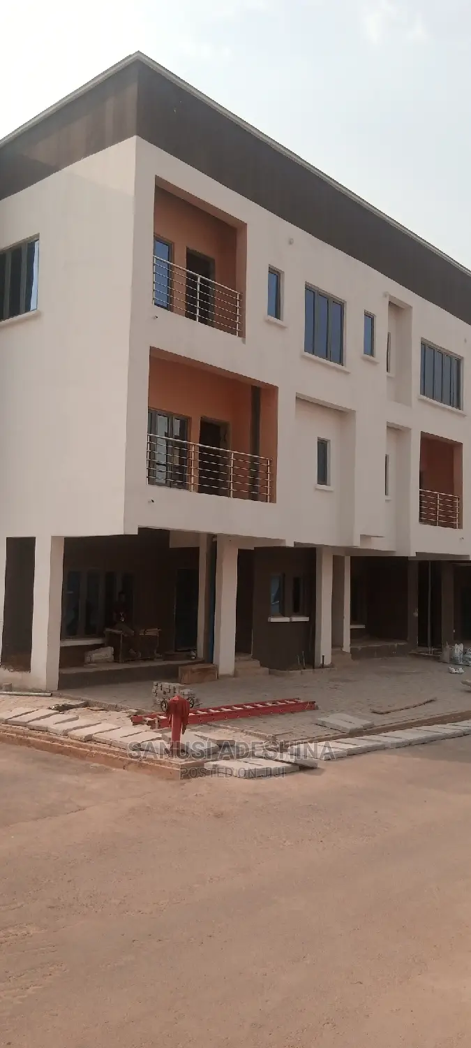 3bdrm Duplex in Katampe Maid By Aso for sale in Katampe (Main)