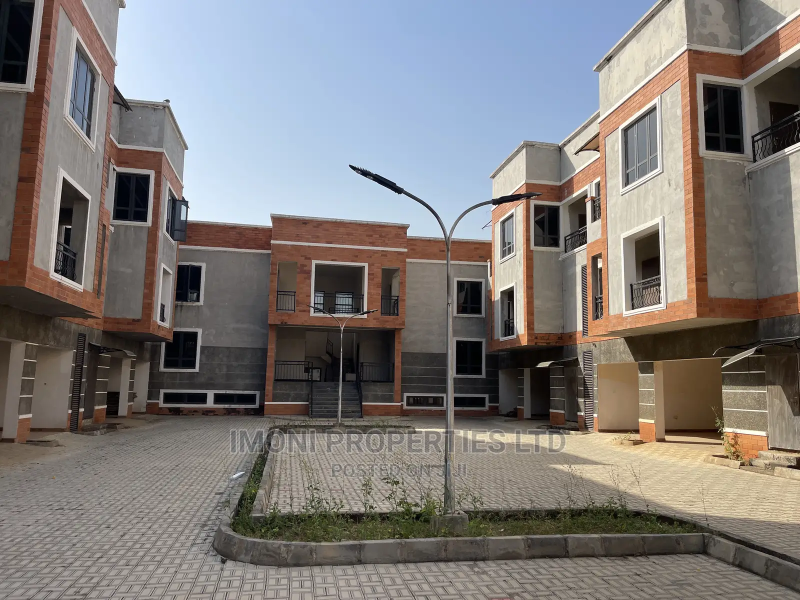 5bdrm Duplex in Katape Ext., Katampe for Sale in Katampe