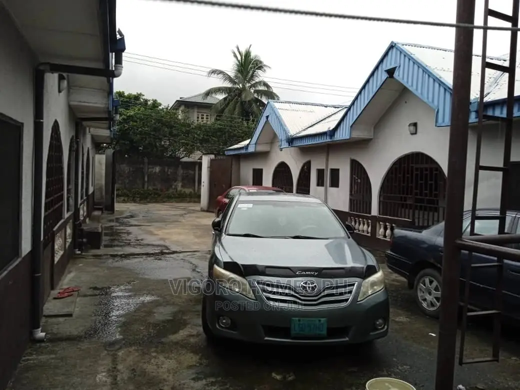 Furnished 4bdrm Block of Flats in Port-Harcourt for sale in Port-Harcourt