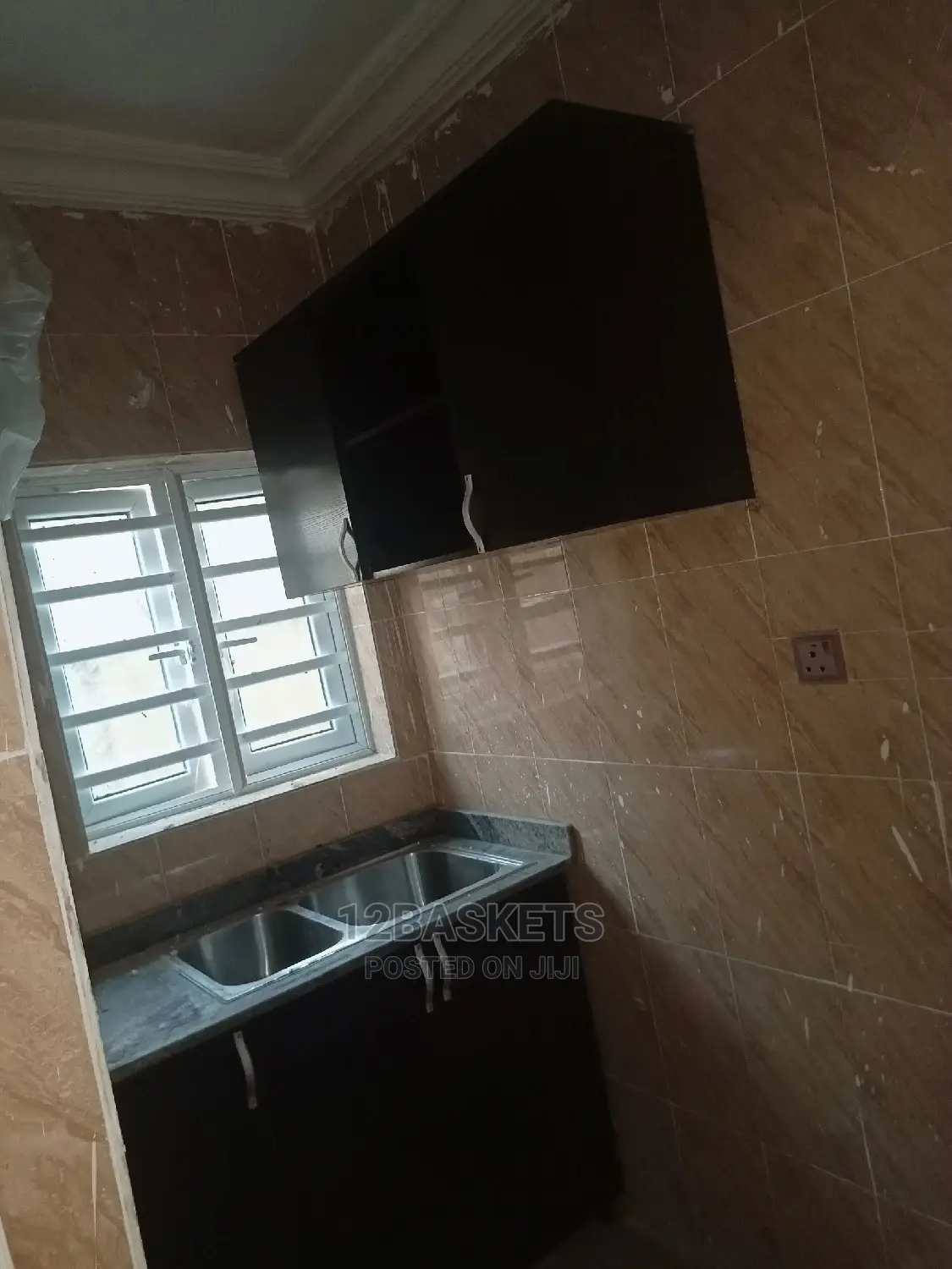 Furnished Mini Flat in Cele Bus Stop,, Obafemi-Owode for rent in Obafemi-Owode
