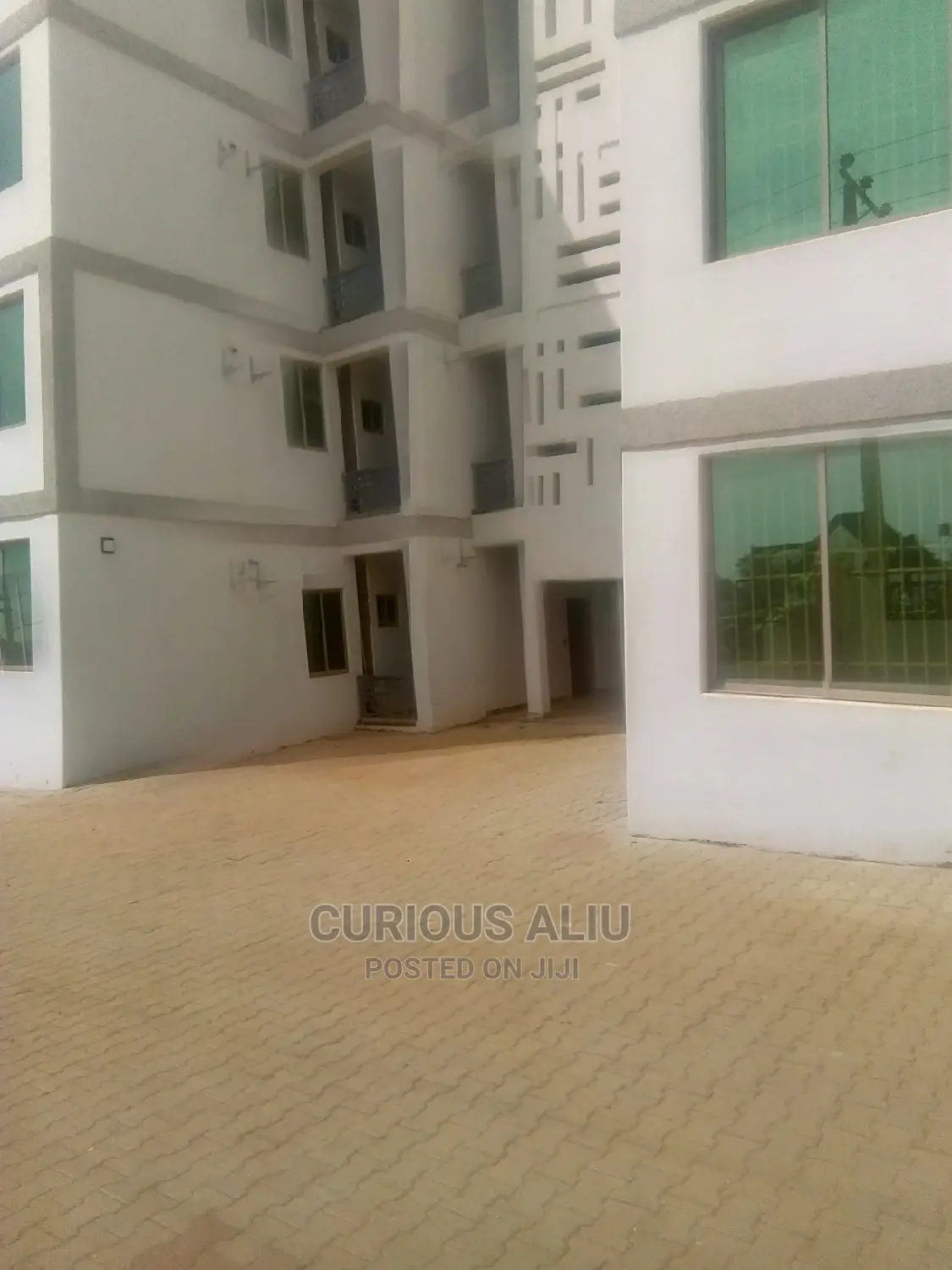 3bdrm Block of Flats in Mini Estate, Life Camp for sale in Life Camp
