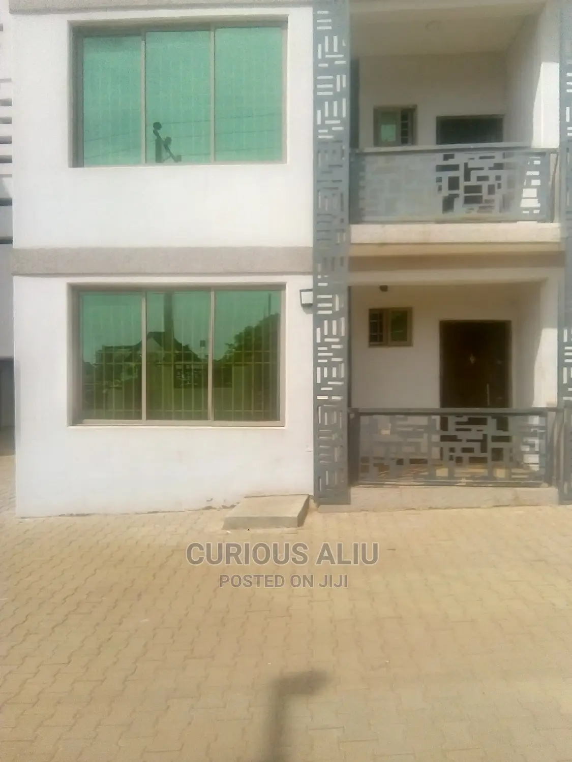 3bdrm Block of Flats in Mini Estate, Life Camp for sale in Life Camp
