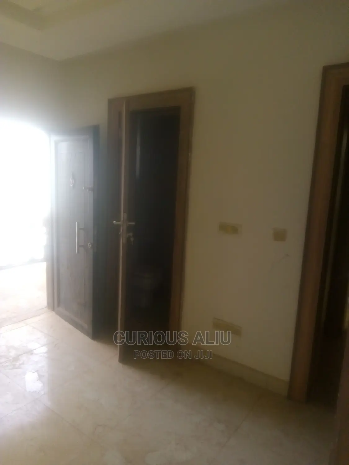 3bdrm Block of Flats in Mini Estate, Life Camp for sale in Life Camp