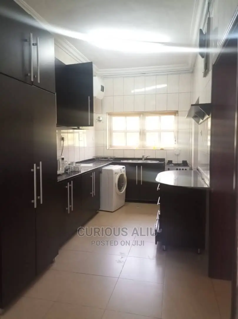 Furnished 2bdrm Block of Flats for Rent in Central Business District