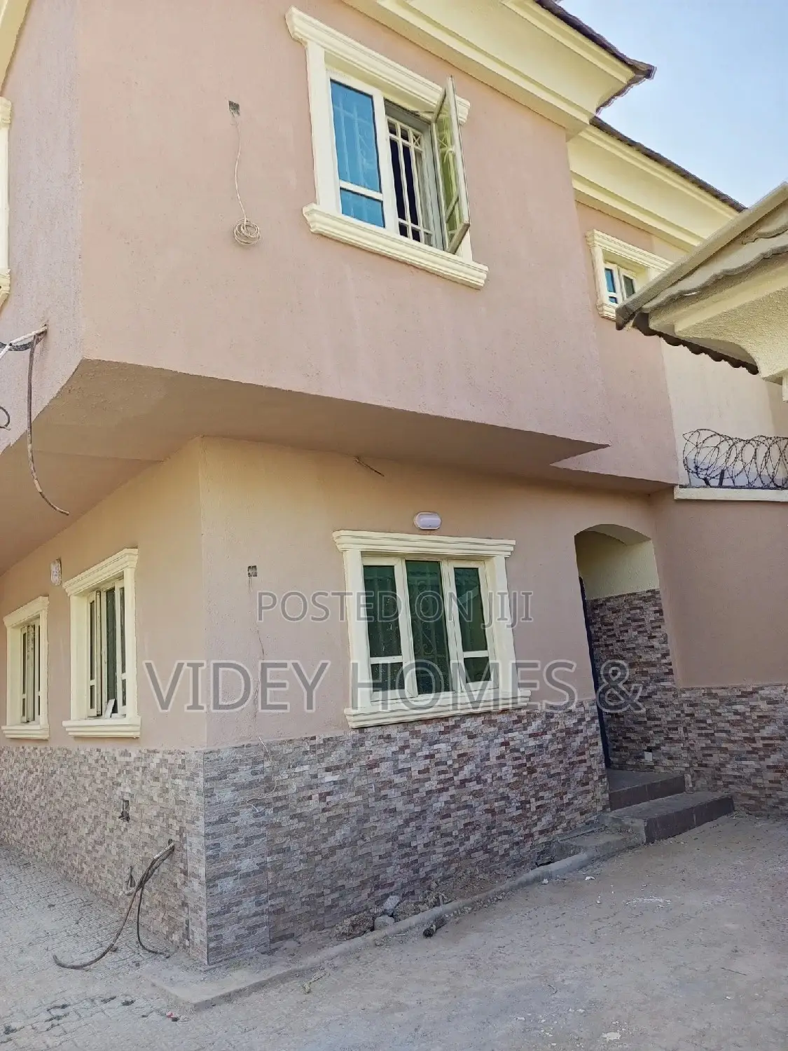 Furnished 4bdrm Duplex in Glob Estate, Dakwo District for rent in Dakwo District