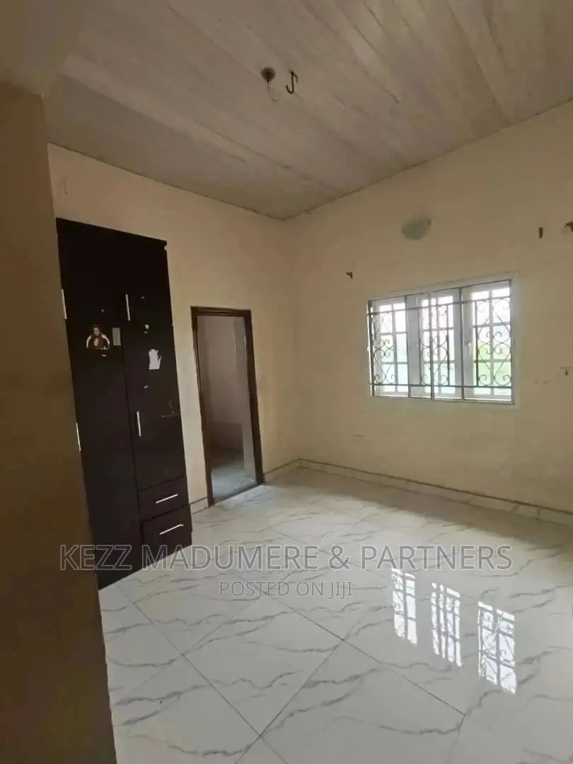 2bdrm Block of Flats in Eneka Road, Rukpokwu for rent in Rukpokwu