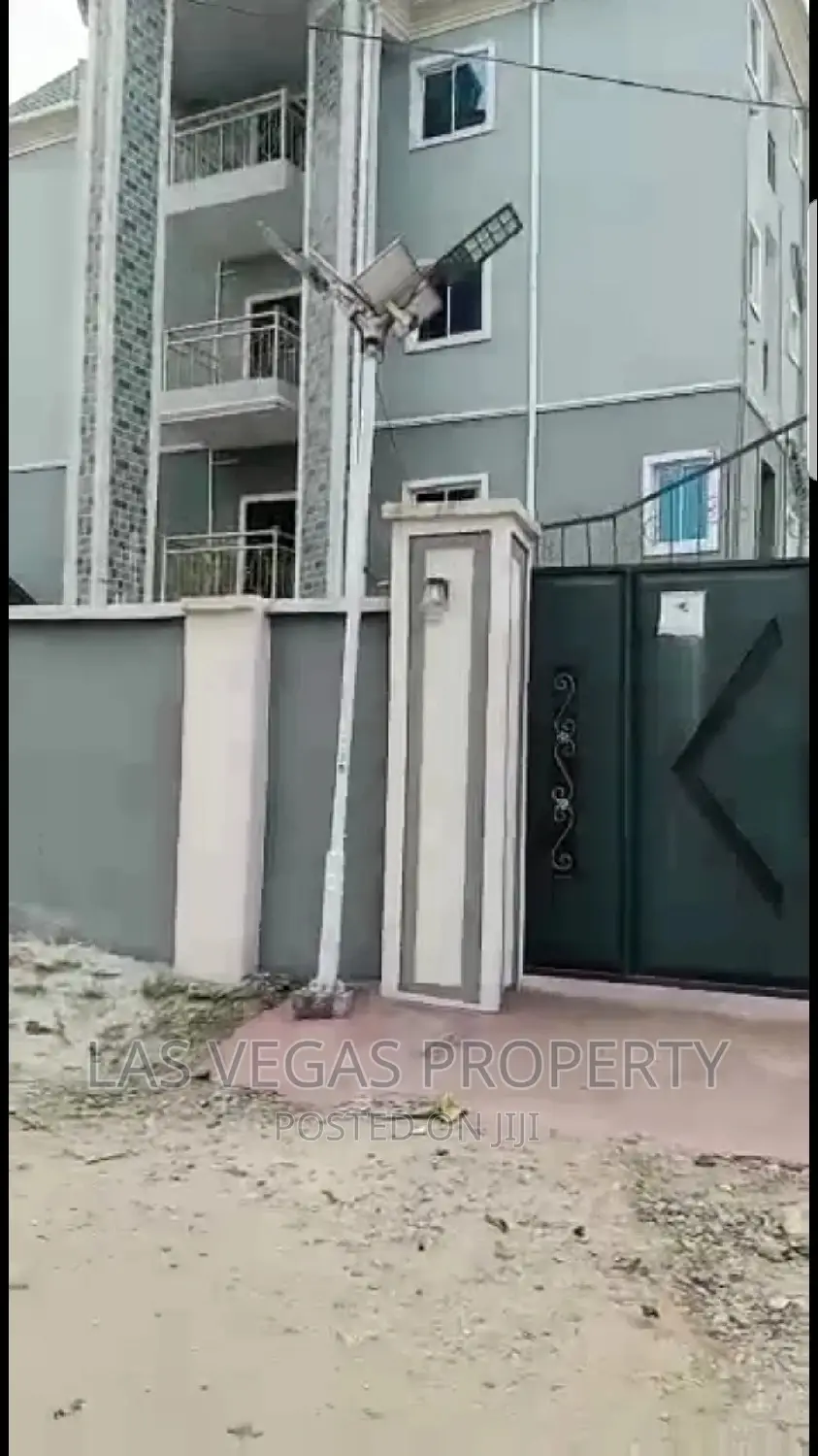 1bdrm Apartment in 64 Rooms Self, Owerri for sale in Owerri