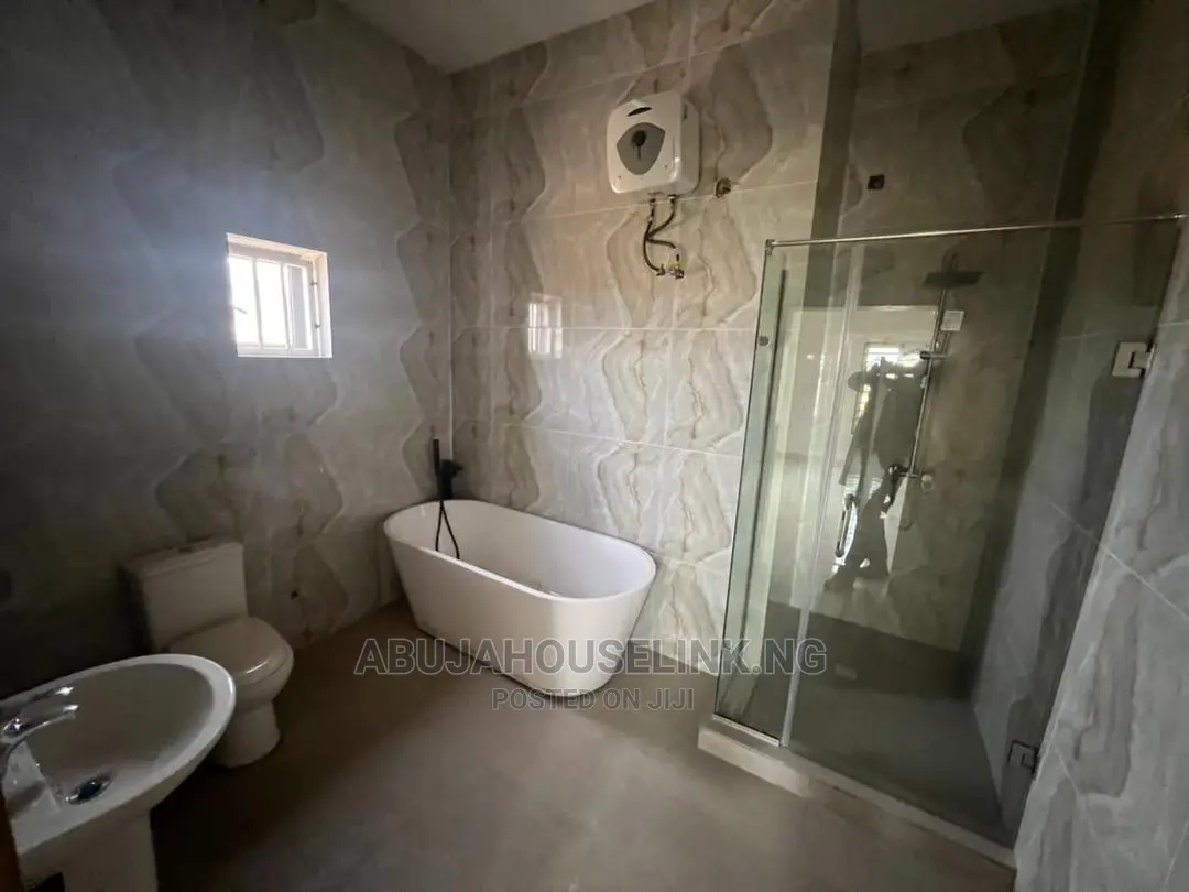 7bdrm Duplex in Efab Metropolis for sale in Gwarinpa