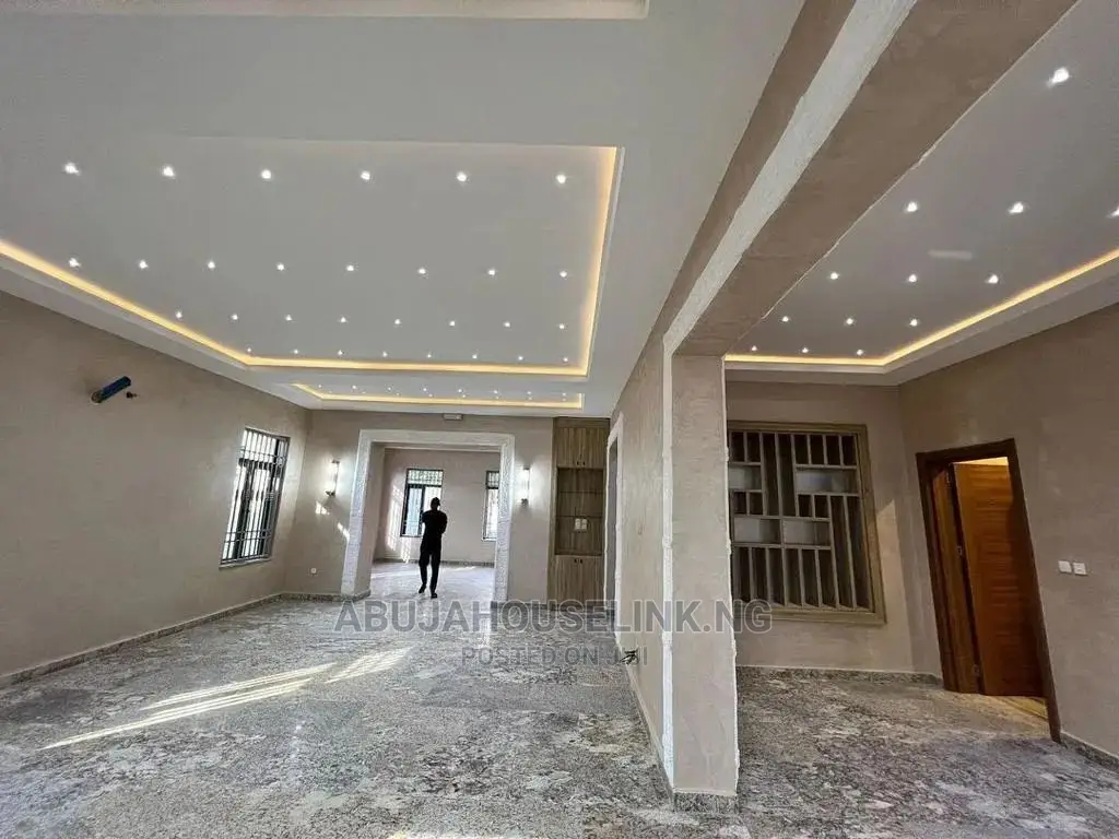 6bdrm Duplex in Asokoro Main for sale in Asokoro