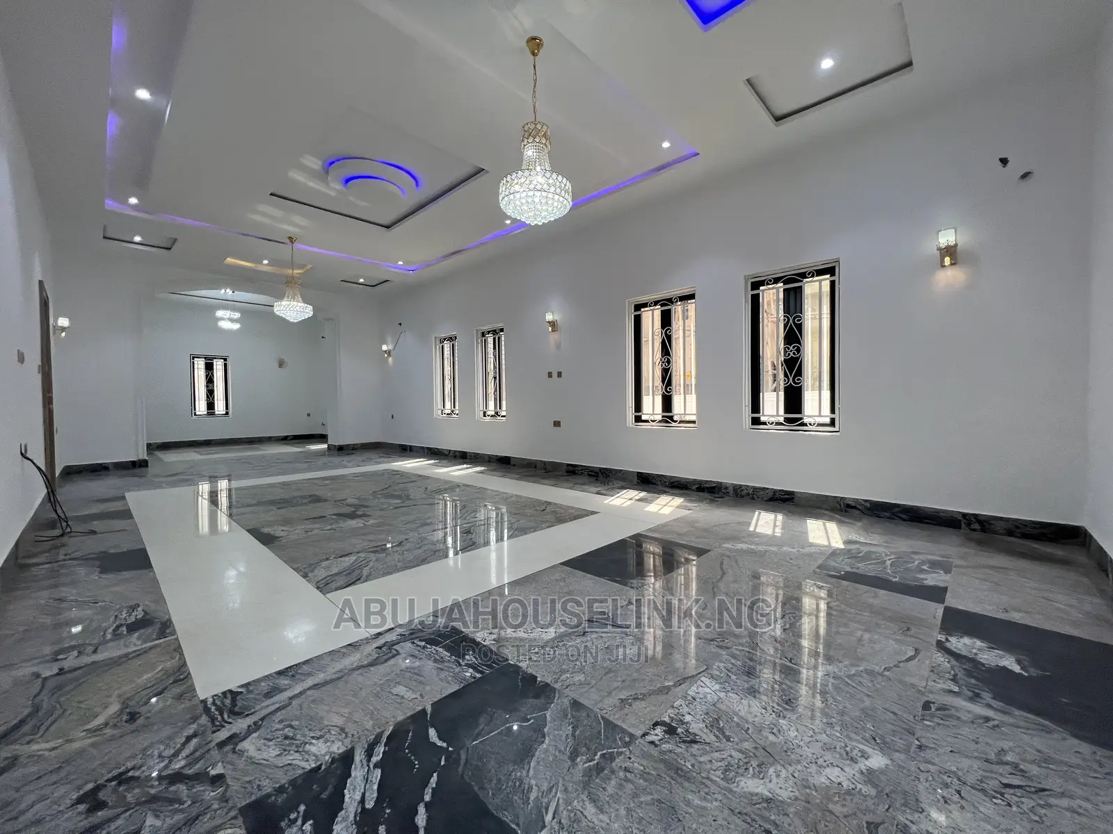 6bdrm Duplex in Efab Metropolis, Gwarinpa for sale in Gwarinpa