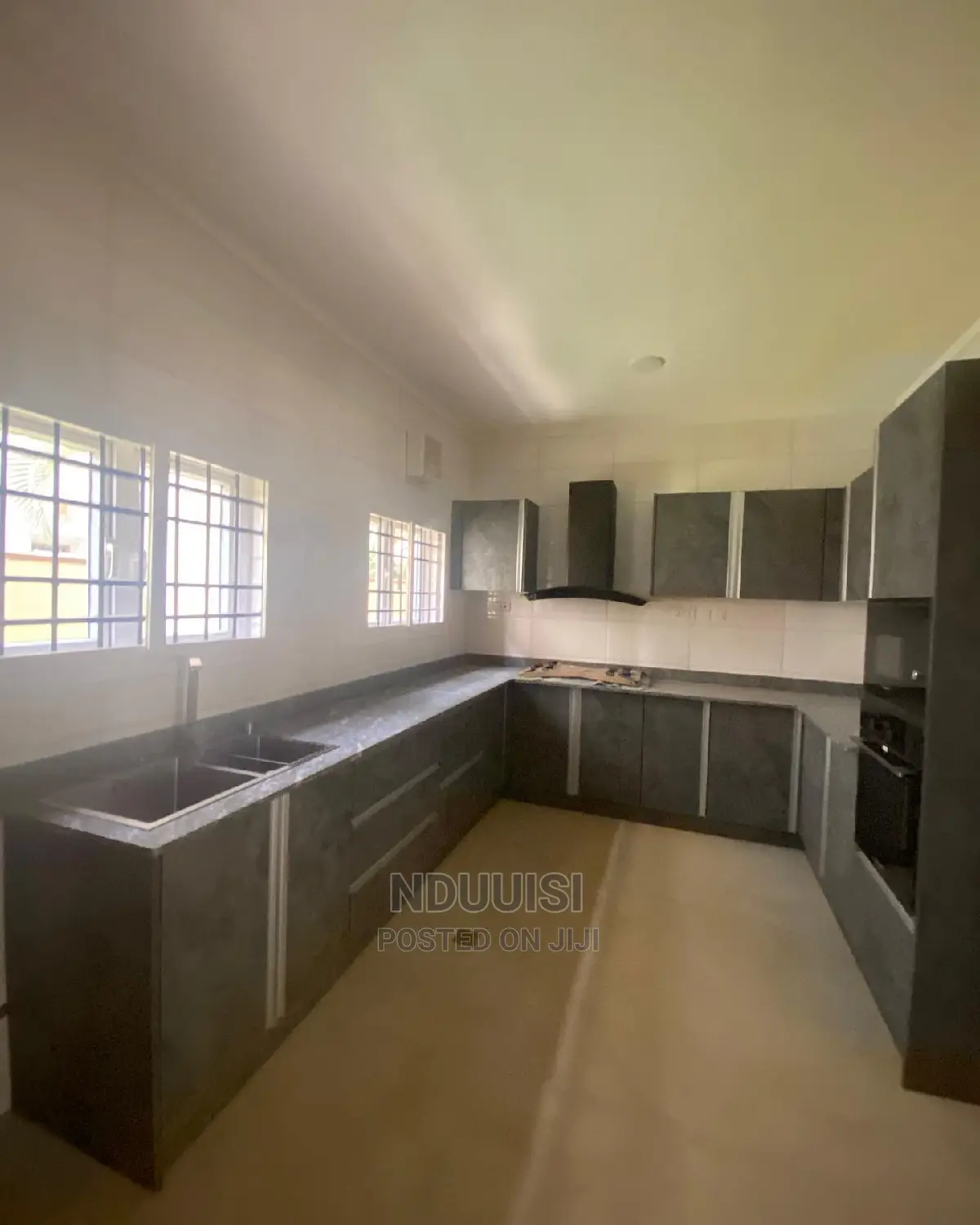 4bdrm Duplex in Life Camp for sale in Life Camp