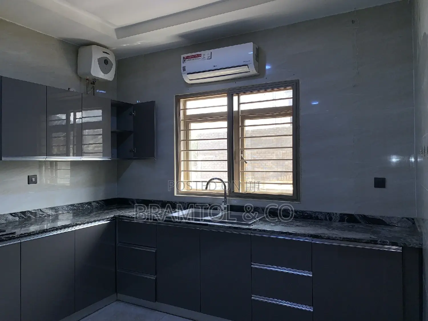 3bdrm Block of Flats in Guzape District for rent in Guzape District