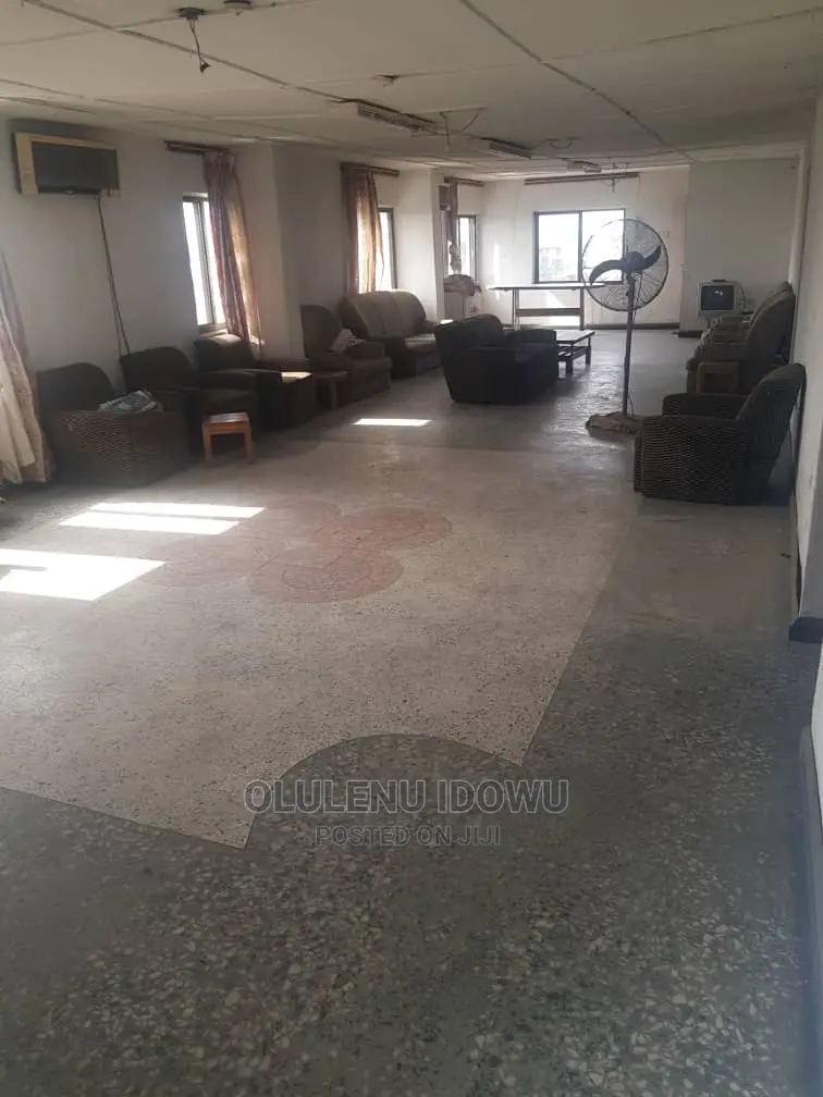 Hotel for Sale in Alimosho