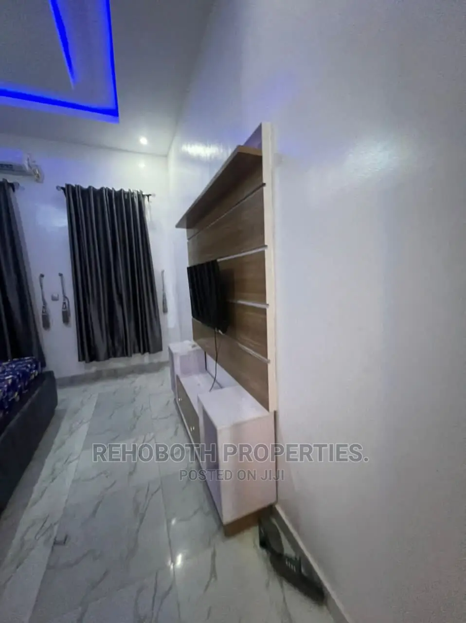 5bdrm Duplex in Kolapo Ishola, Ibadan for Rent in Ibadan