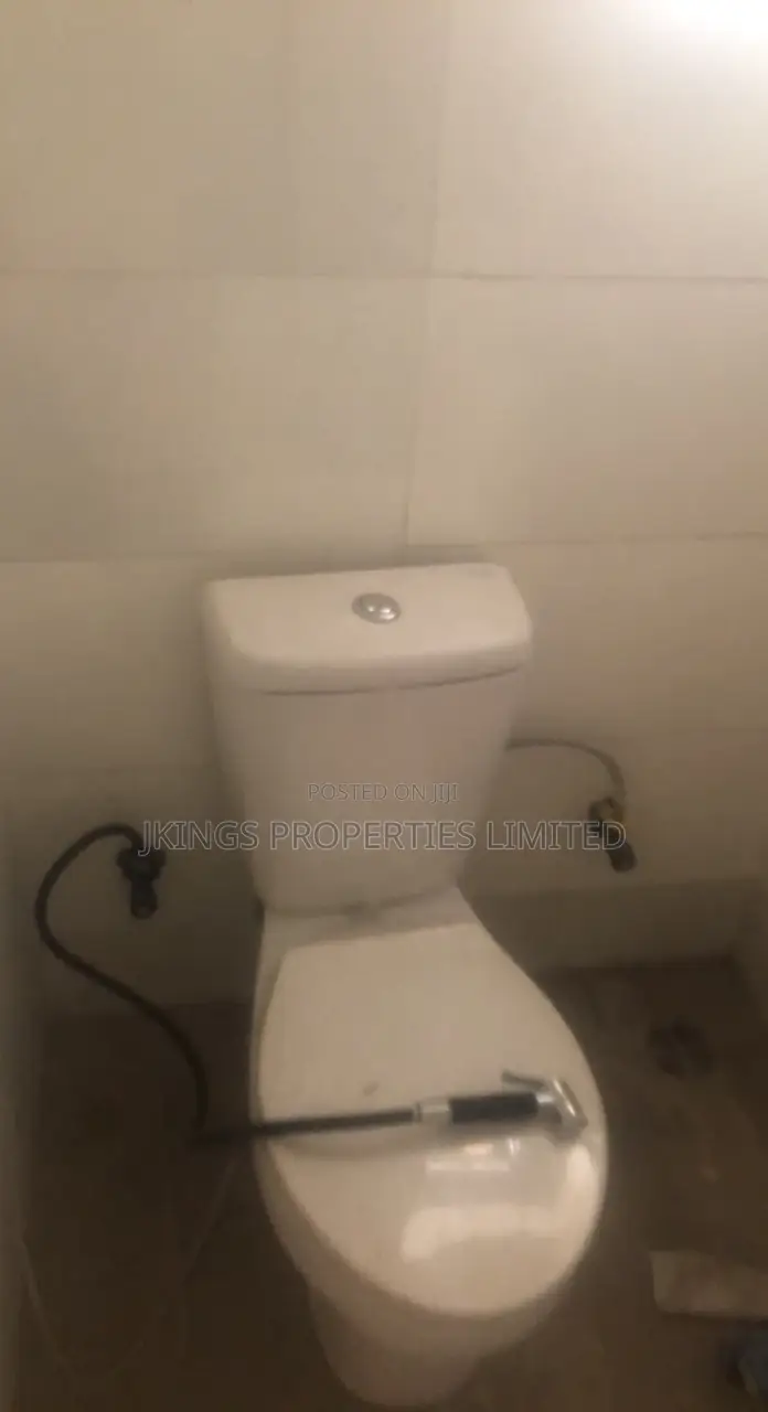 2bdrm Block of Flats in Ilupeju for rent in Ilupeju