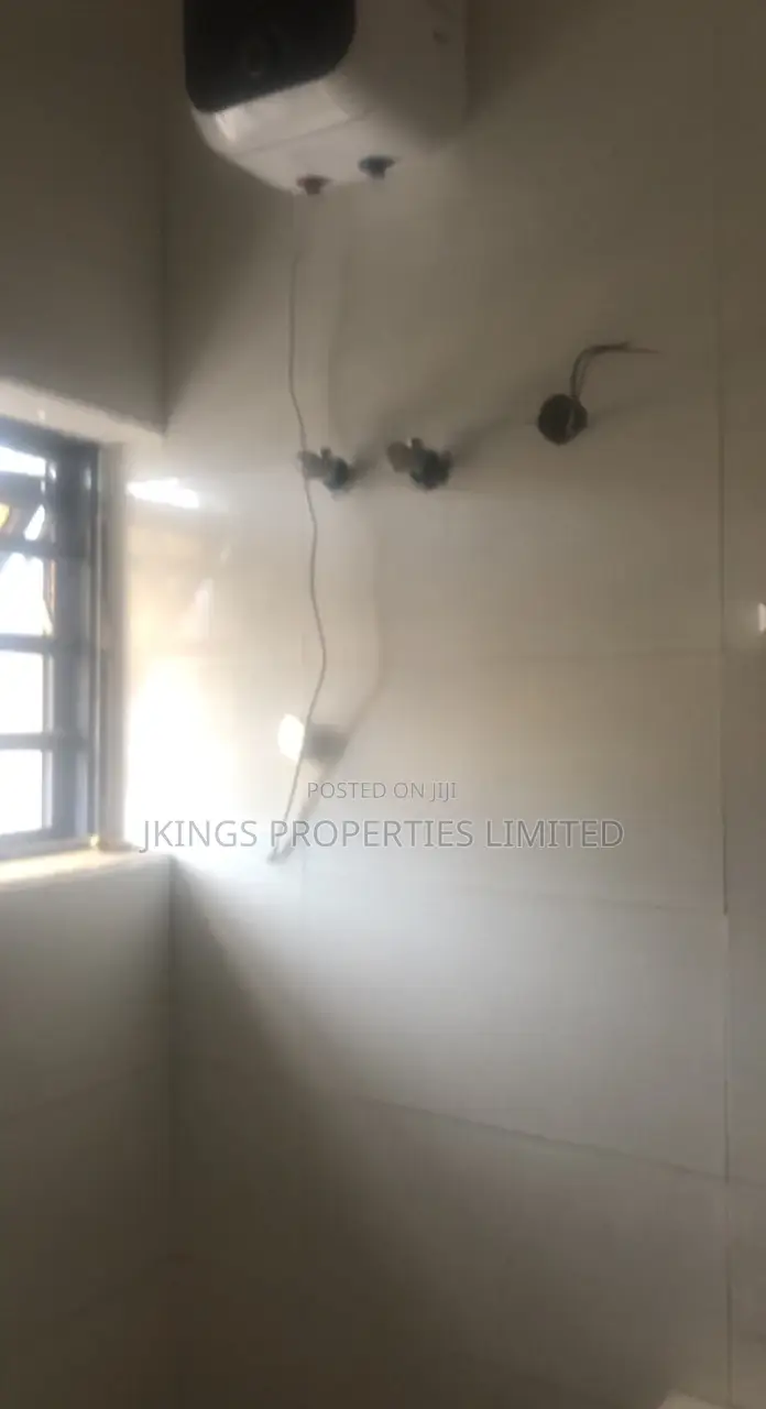 2bdrm Block of Flats in Ilupeju for rent in Ilupeju
