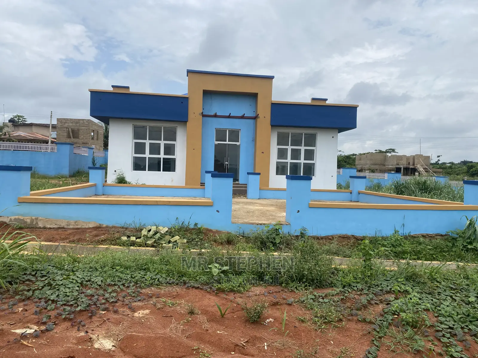 Land for Sale in Mowe Ofada. in Obafemi-Owode