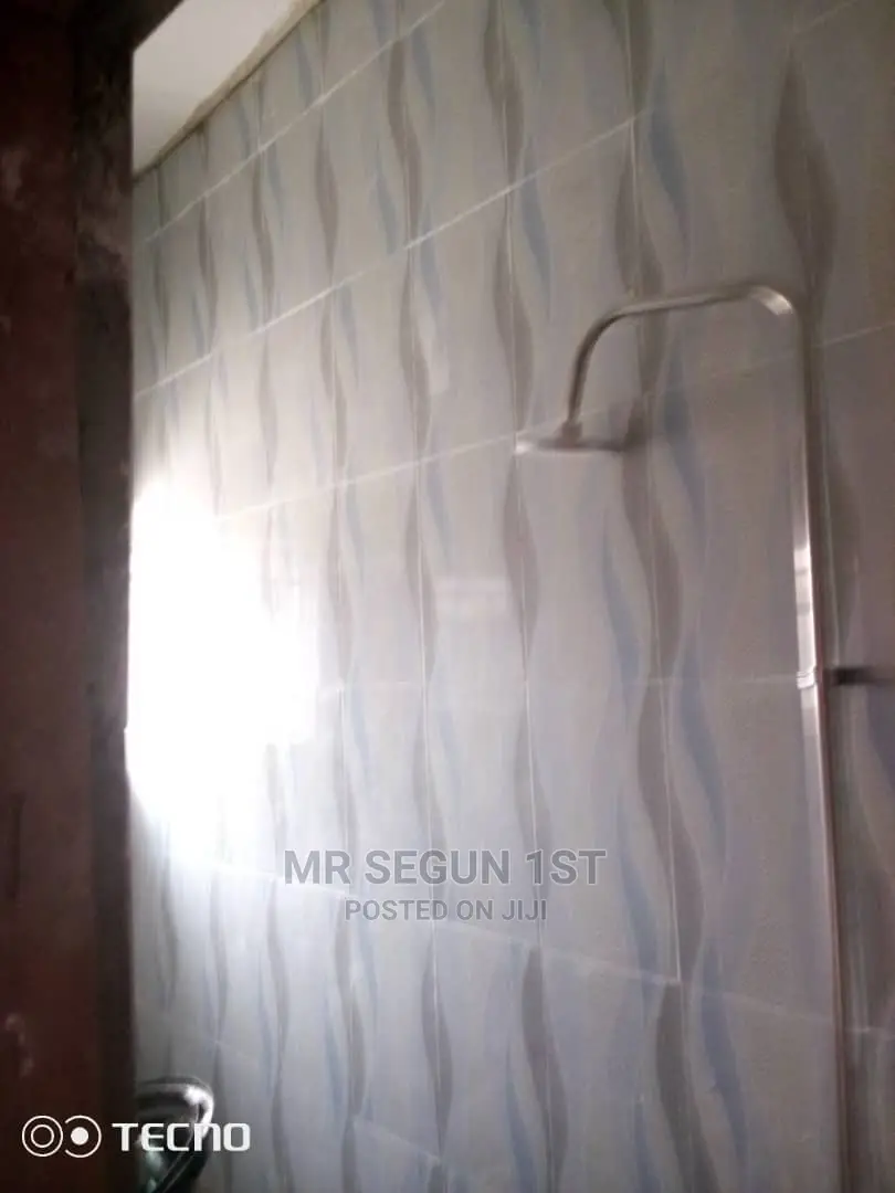 2bdrm Bungalow in Atere Estate, Akala Express for Rent in Akala Express