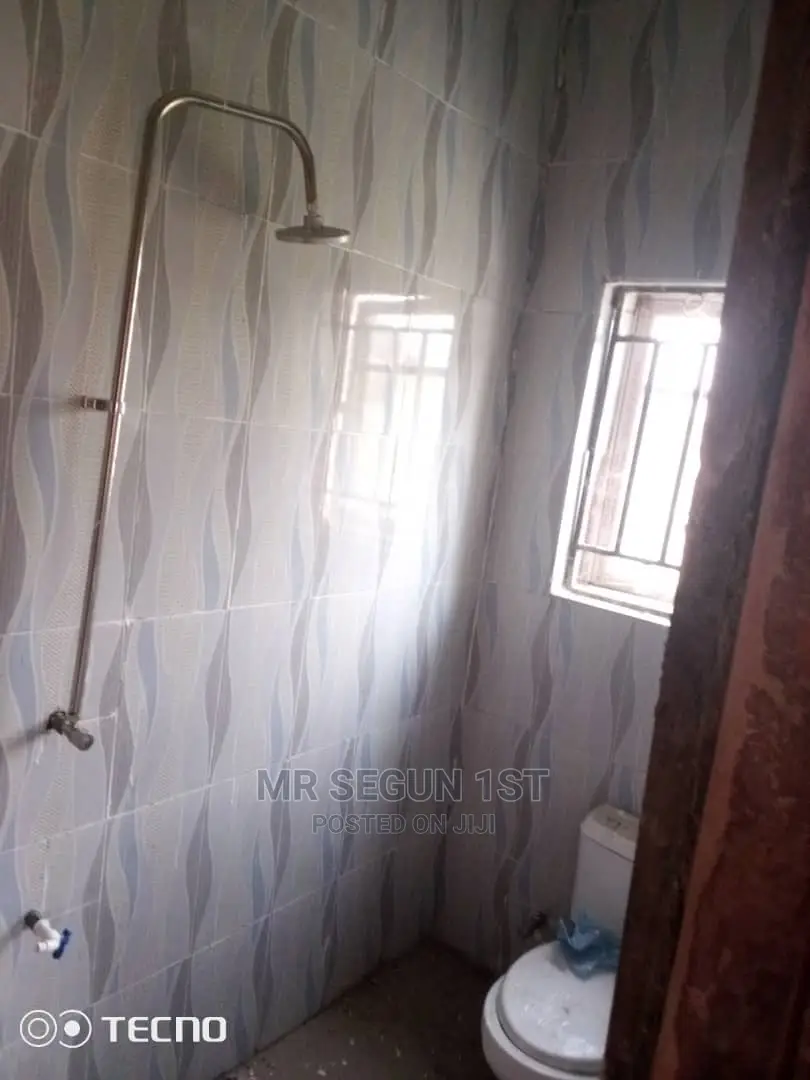 2bdrm Bungalow in Atere Estate, Akala Express for Rent in Akala Express