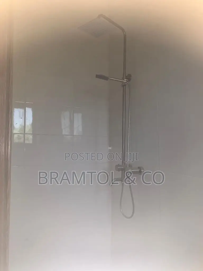 3bdrm Block of Flats in Jahi for sale in Jahi