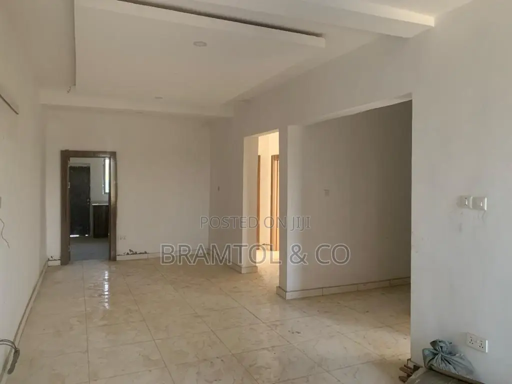 3bdrm Block of Flats in Jahi for sale in Jahi