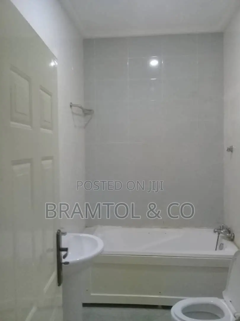 2bdrm Block of Flats in Idu Industrial for rent in Idu Industrial