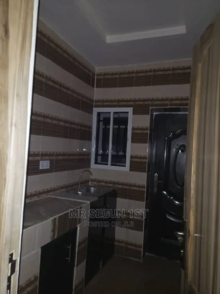 1bdrm Bungalow in Kasumu Estate, Akala Express for rent in Akala Express