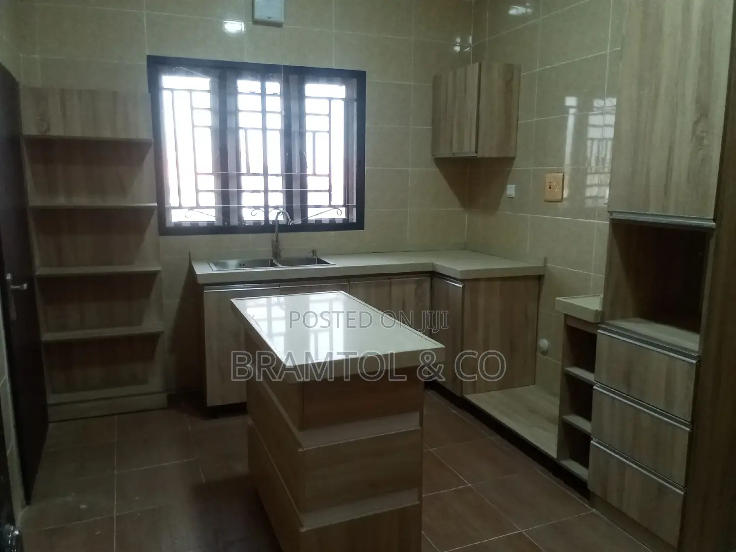 3bdrm Bungalow in Jedo Estate, Lugbe District for rent in Lugbe District