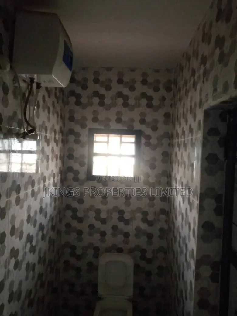 2bdrm Block of Flats in Ebute Metta for rent in Ebute Metta