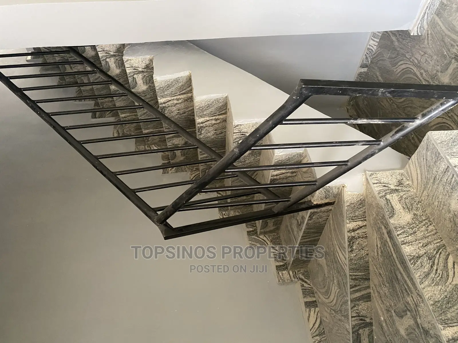 2bdrm Duplex in Dawaki for rent in Dawaki
