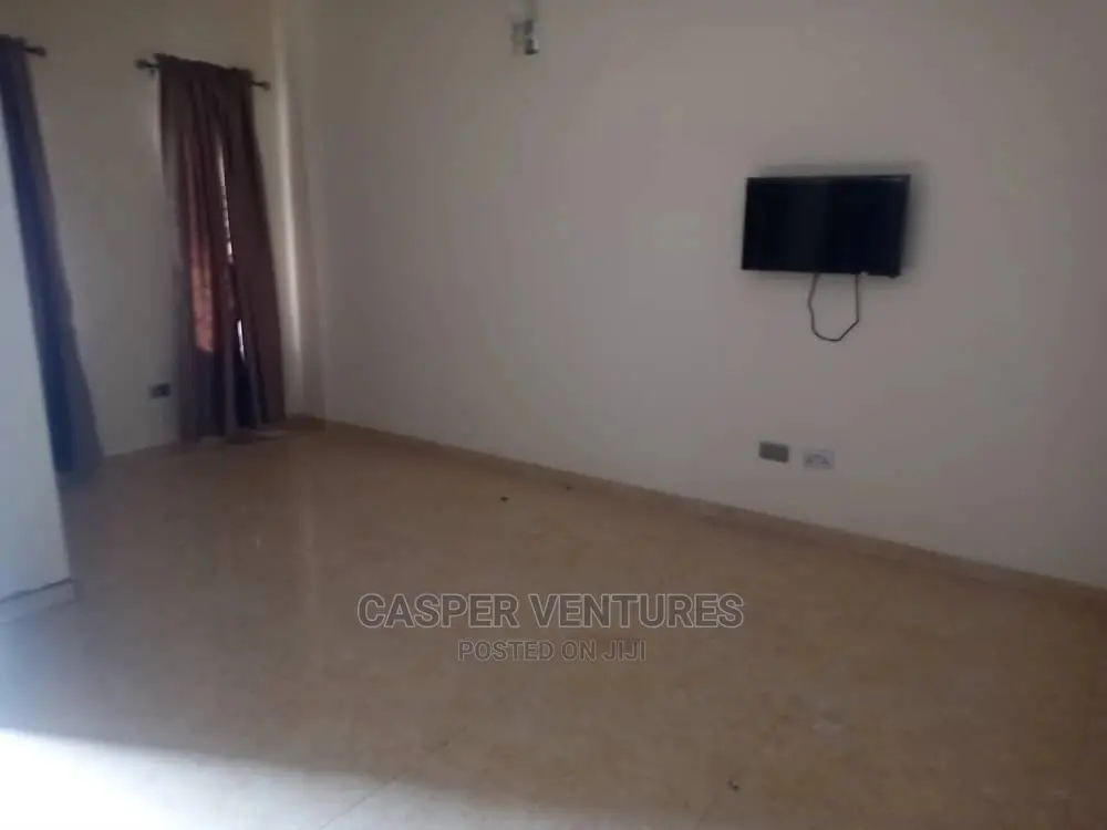 4bdrm Duplex in Dos Santos Gardens for rent in Lekki Gardens Estate