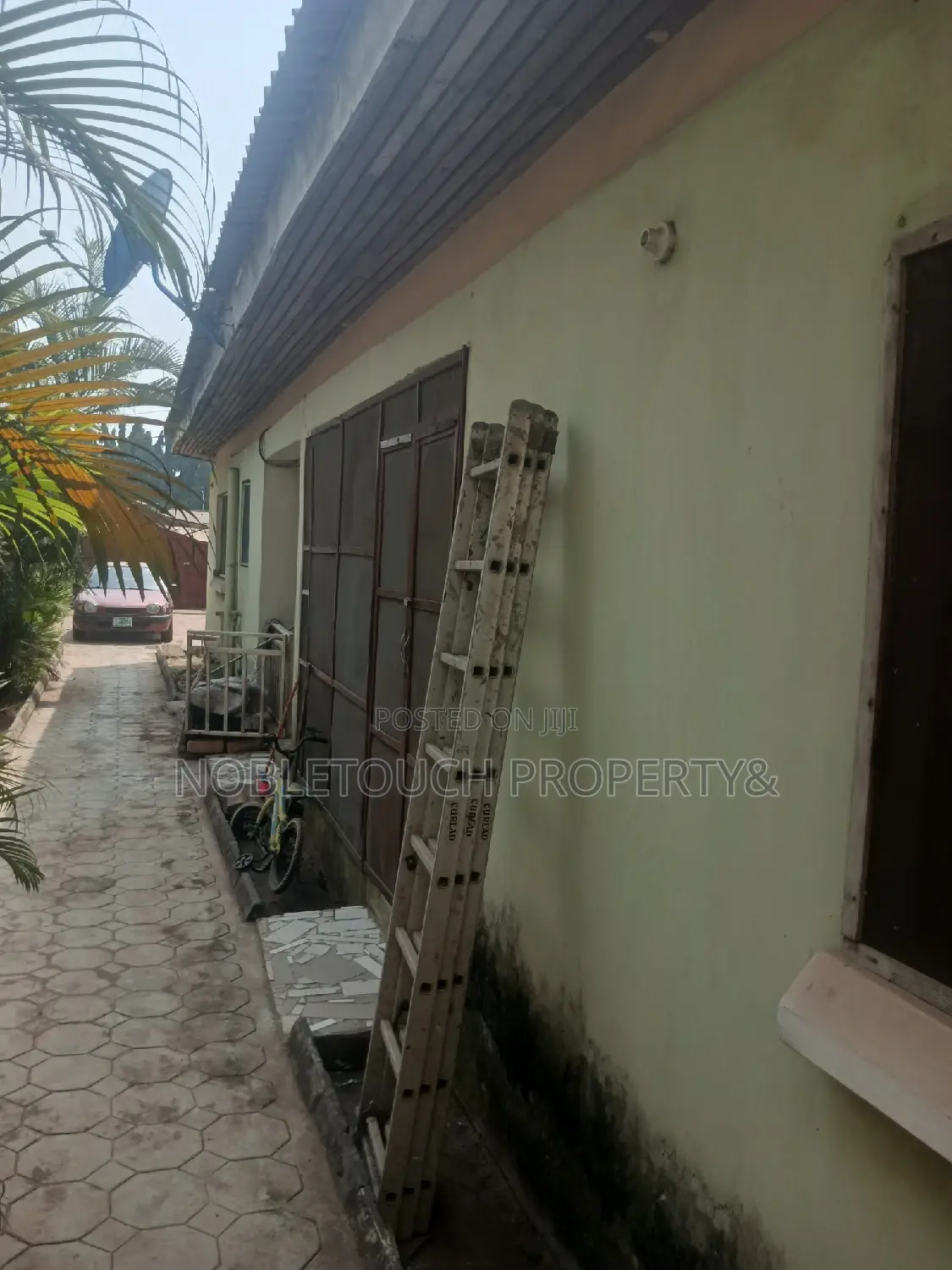 2bdrm Bungalow in Iyano Odo Bus Stop for sale in Iseri Olofin