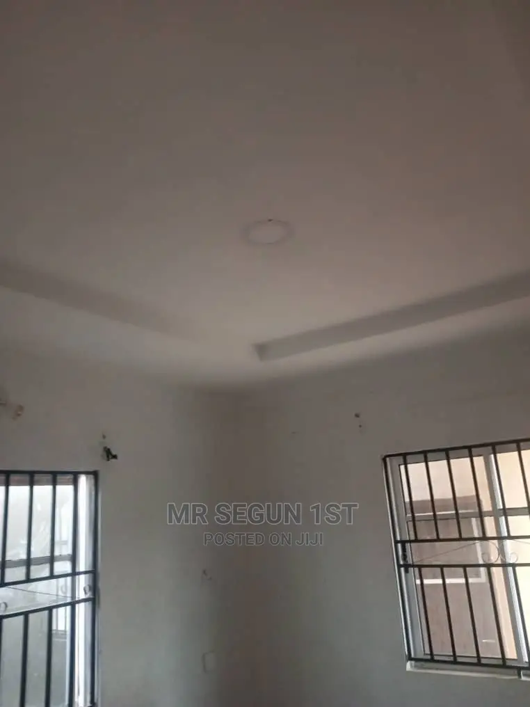 1bdrm Bungalow in Odekun Estate, Akala Express for Rent in Akala Express