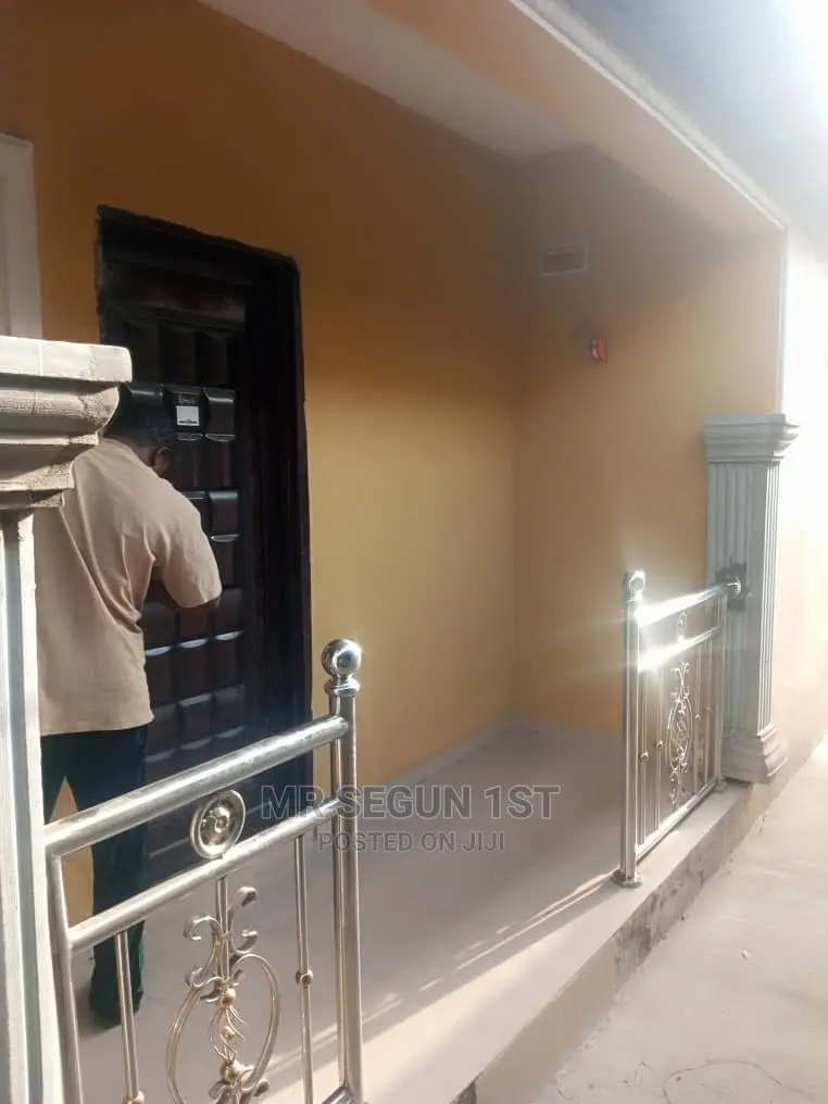 1bdrm Bungalow in Odekun Estate, Akala Express for Rent in Akala Express