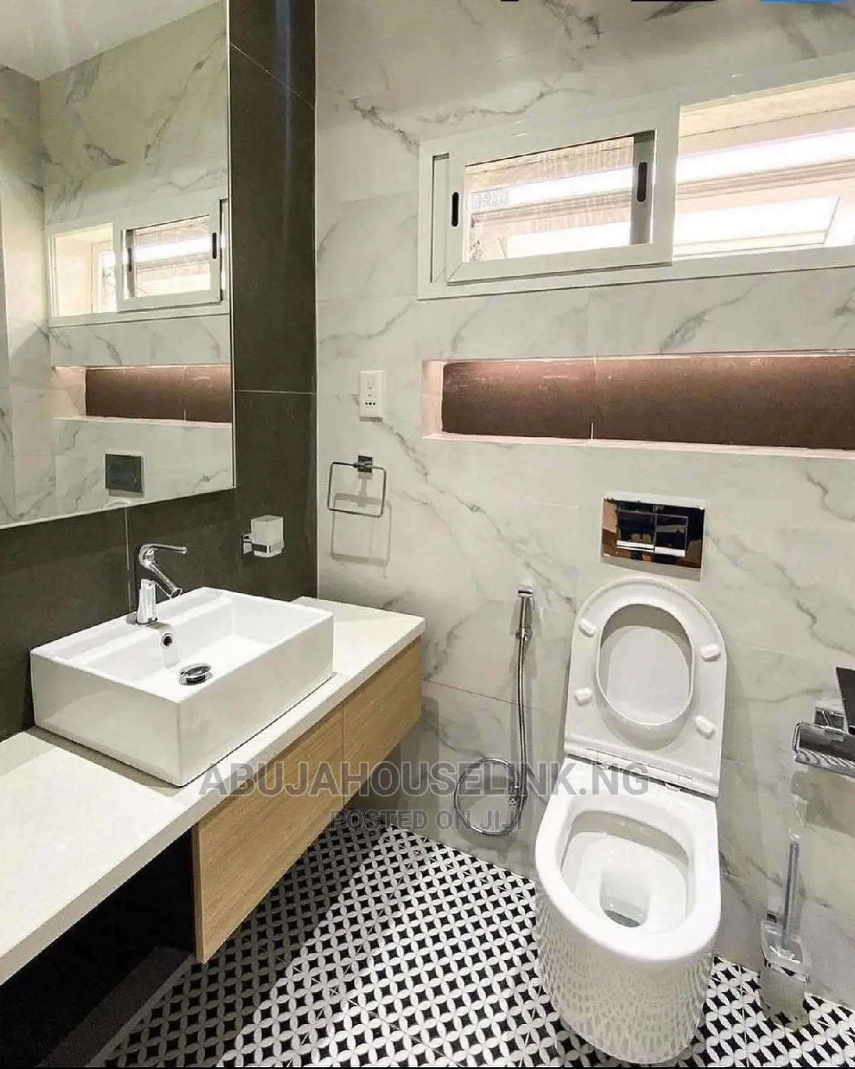 7bdrm Duplex in Bilaad Estate, Jabi for sale in Jabi